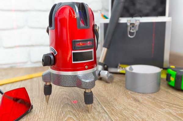 Comment bien choisir son niveau laser professionnel ?