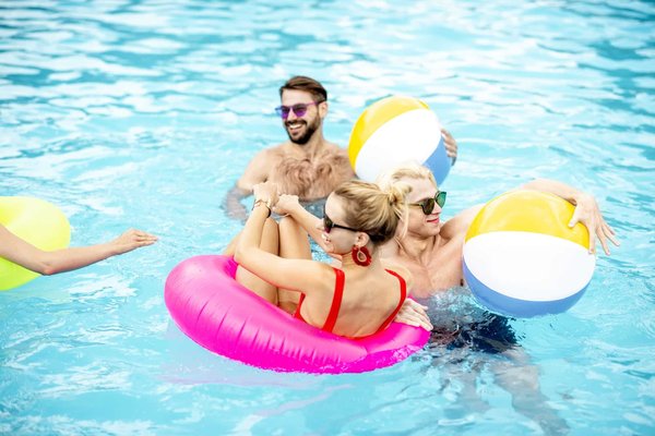 Explorer les options aquatiques : Piscines à proximité de chez vous