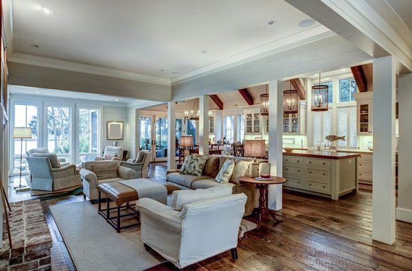 Aménagement d'un petit salon de studio avec cuisine semi-ouverte : comment s'y prendre ?